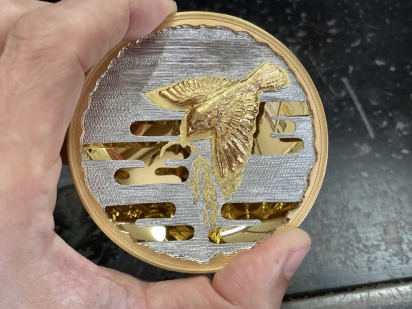 第38回 日本アートメダル展 大賞受賞 タイトル『金色の雀（こんじきのすずめ）』